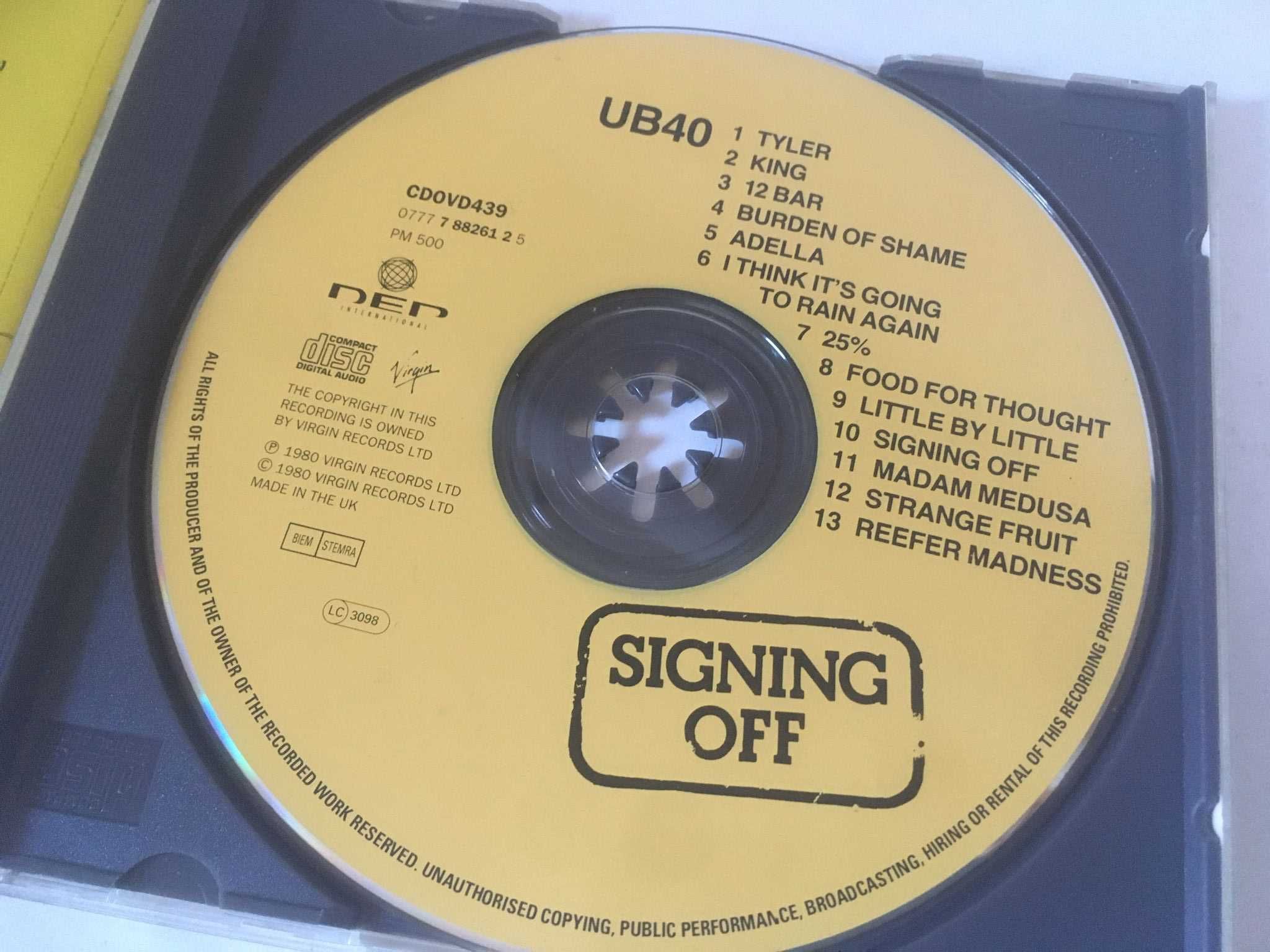 CD - UB40: Signing Off