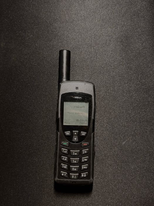 Супутниковий телефон Iridium 9555