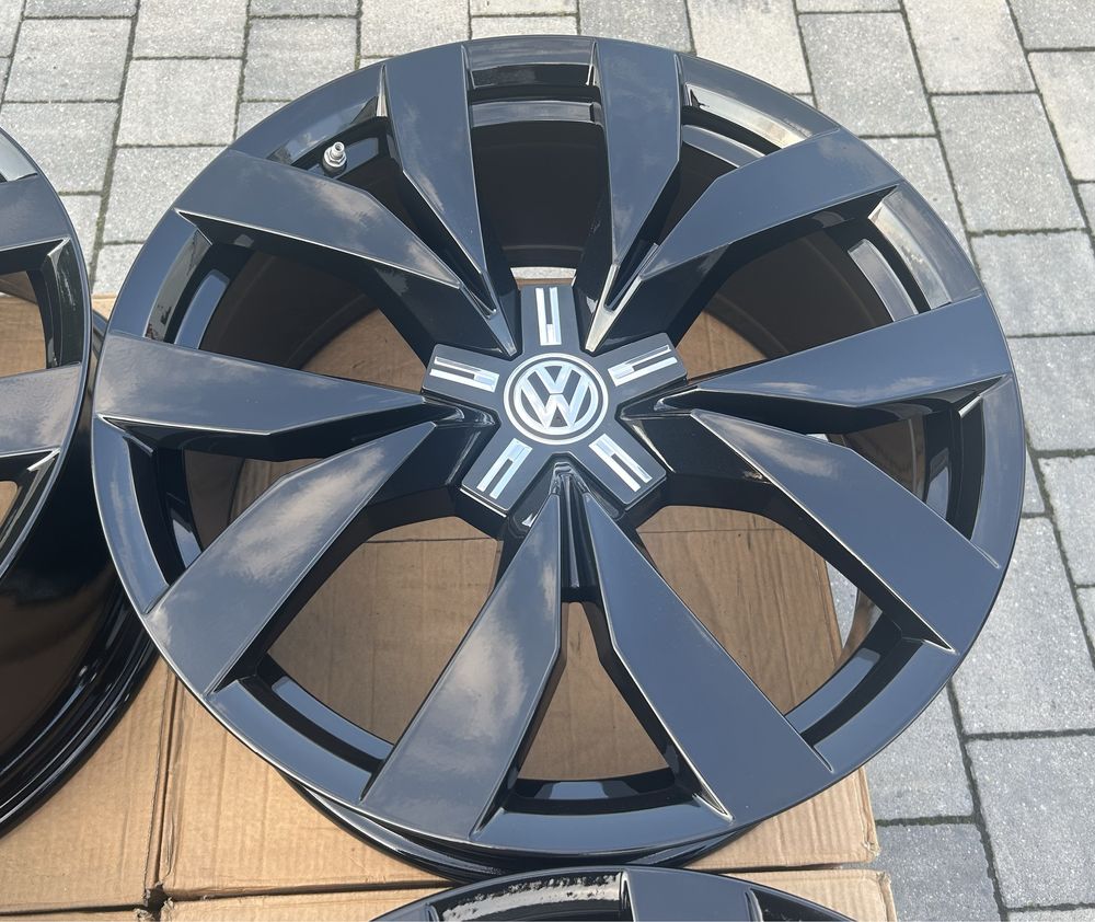 Felgi Volkswagen 20" 5x112 9J et33 Tiguan Touareg Phaeton TPMS