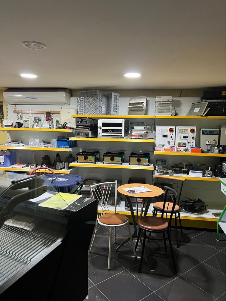 Vendo recheio de loja de equipamentos hotleiros