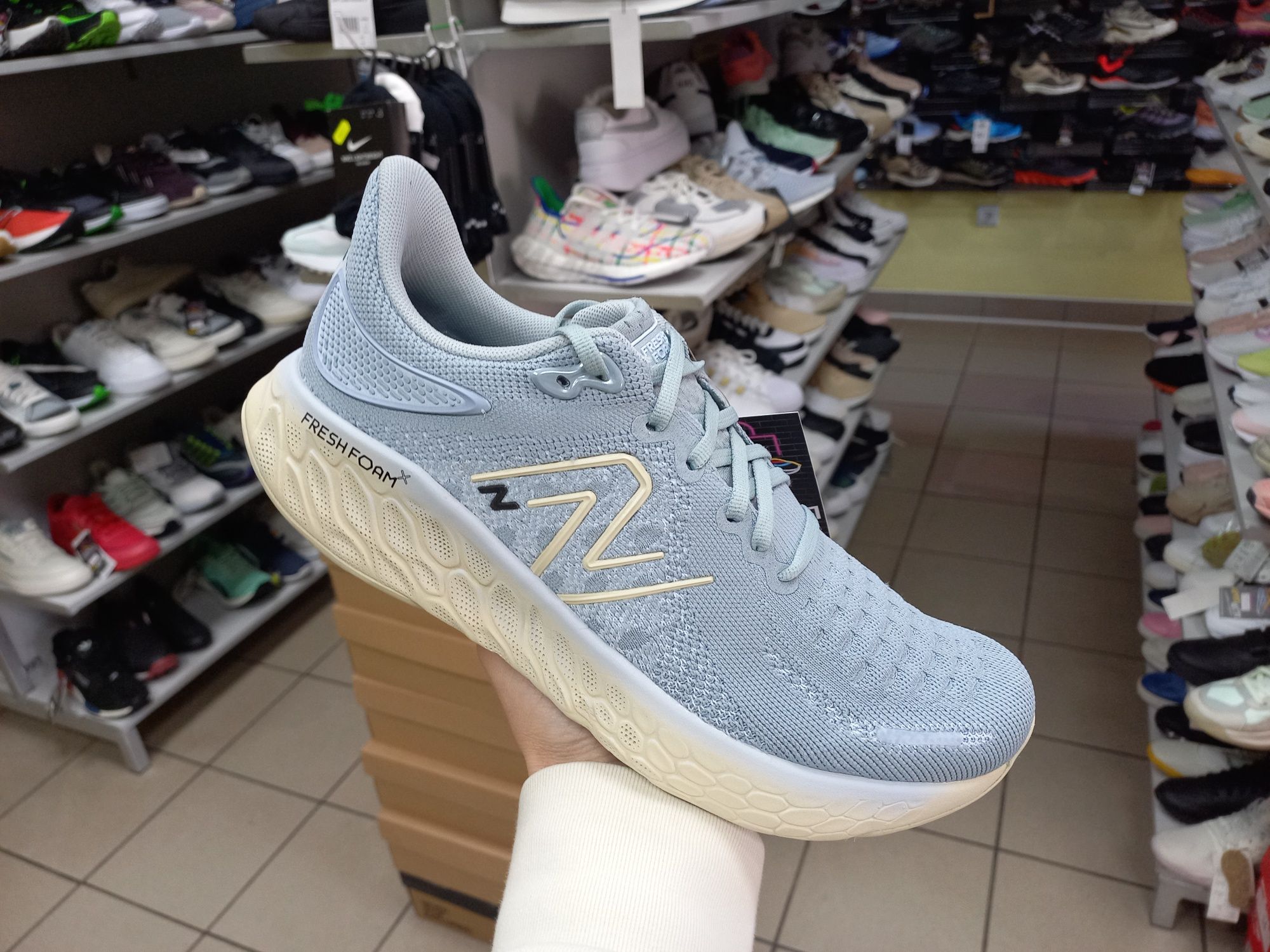 Кросівки для бігу New balance Fresh Foam 1089