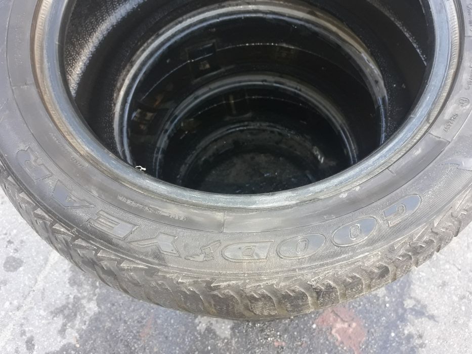 Покришки Goog Year 205/55 R16 M+S Ultragrip ICE+