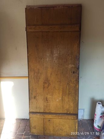 Drzwi drewniane pojedyncze