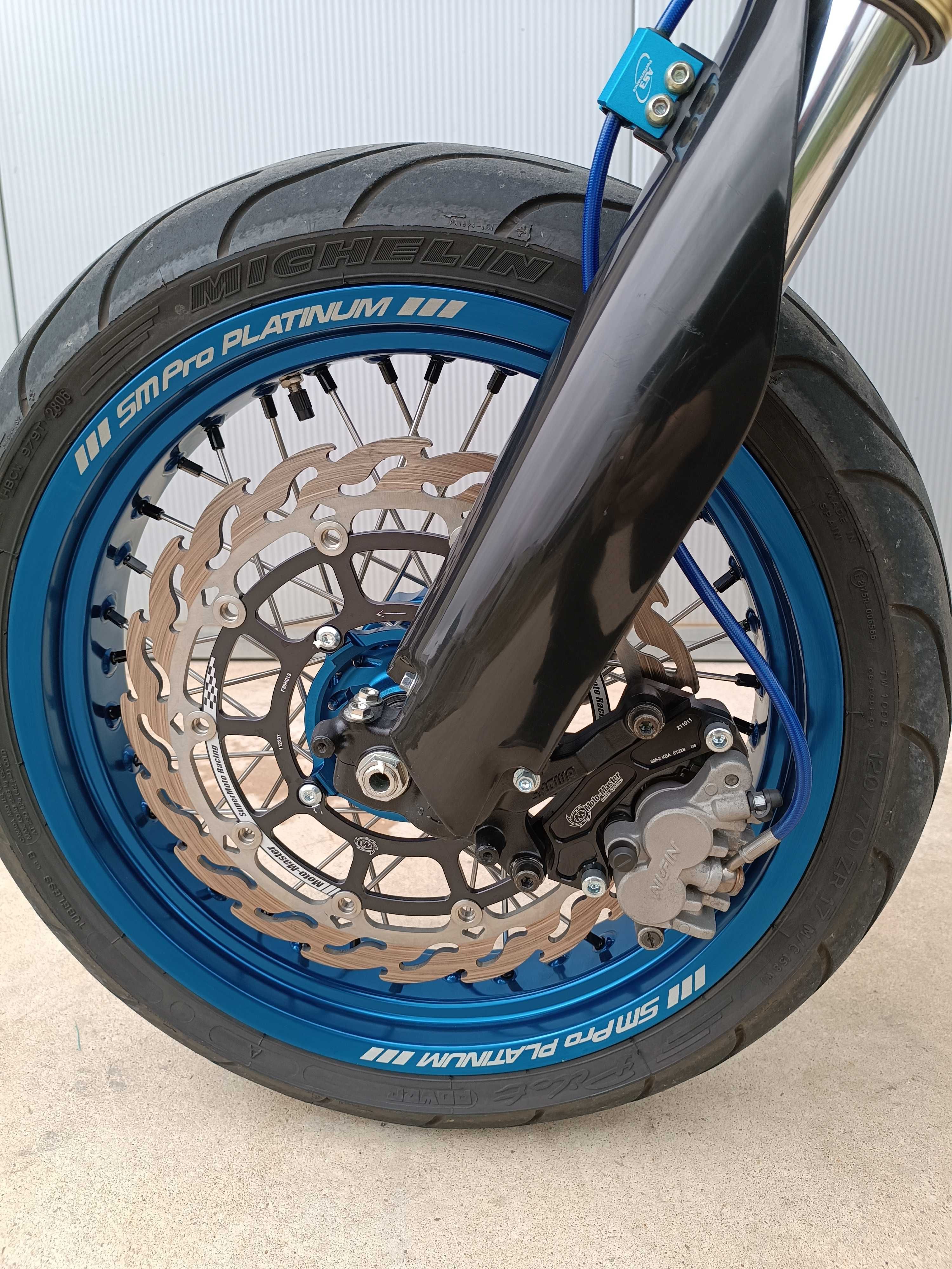 Suzuki RMZ 450 Supermotard