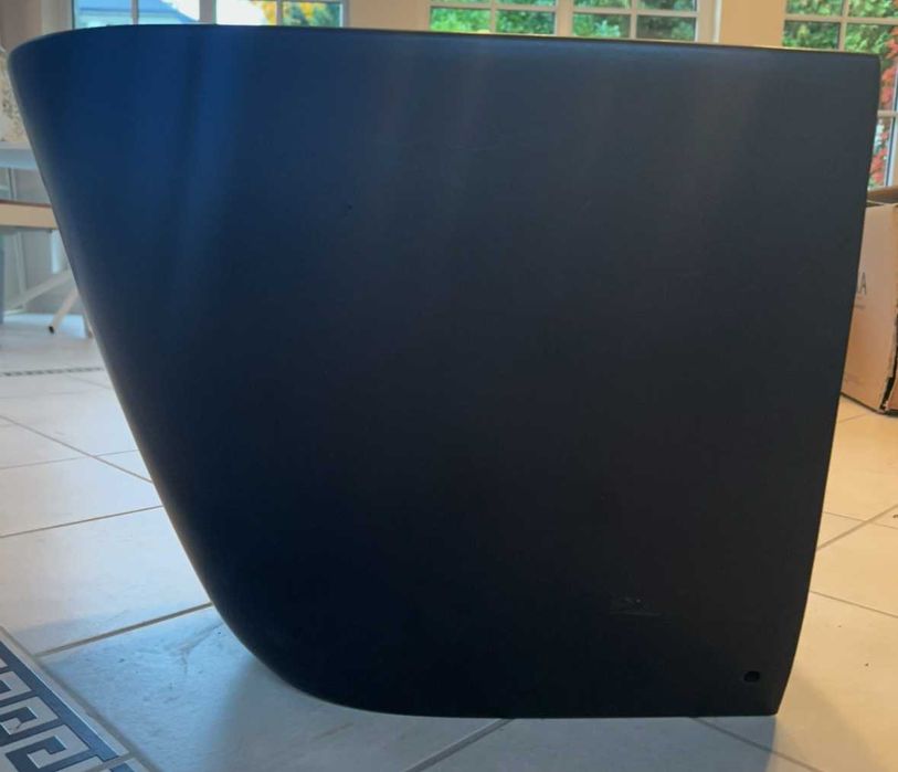Bidet EVA- AXA Włochy, stojący, czarny mat