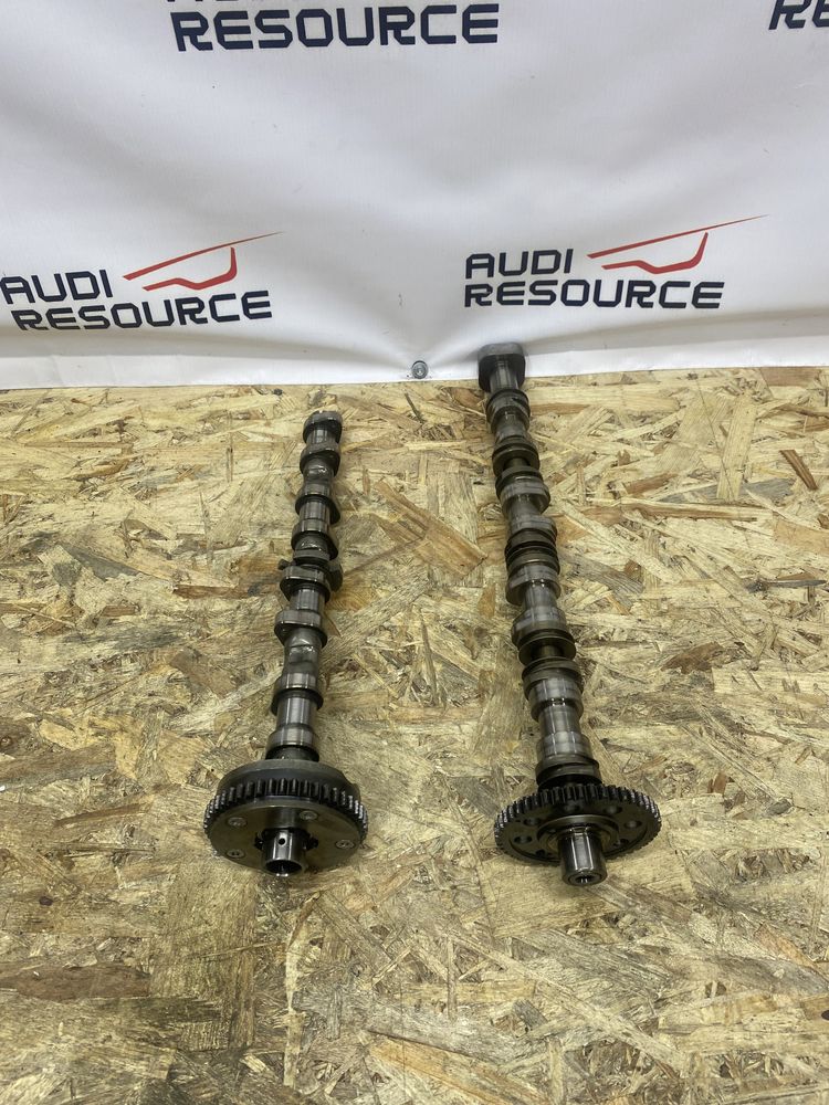 Розпредвал Audi A4 B8 / A5 / Q5 1.8 2.0 Tfsi 06H109088C 06H109571 M K