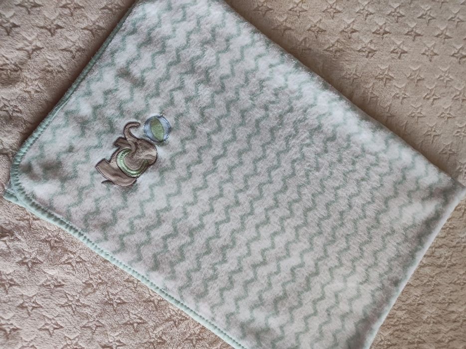 Kocyk niemowlęcy ze słoniem