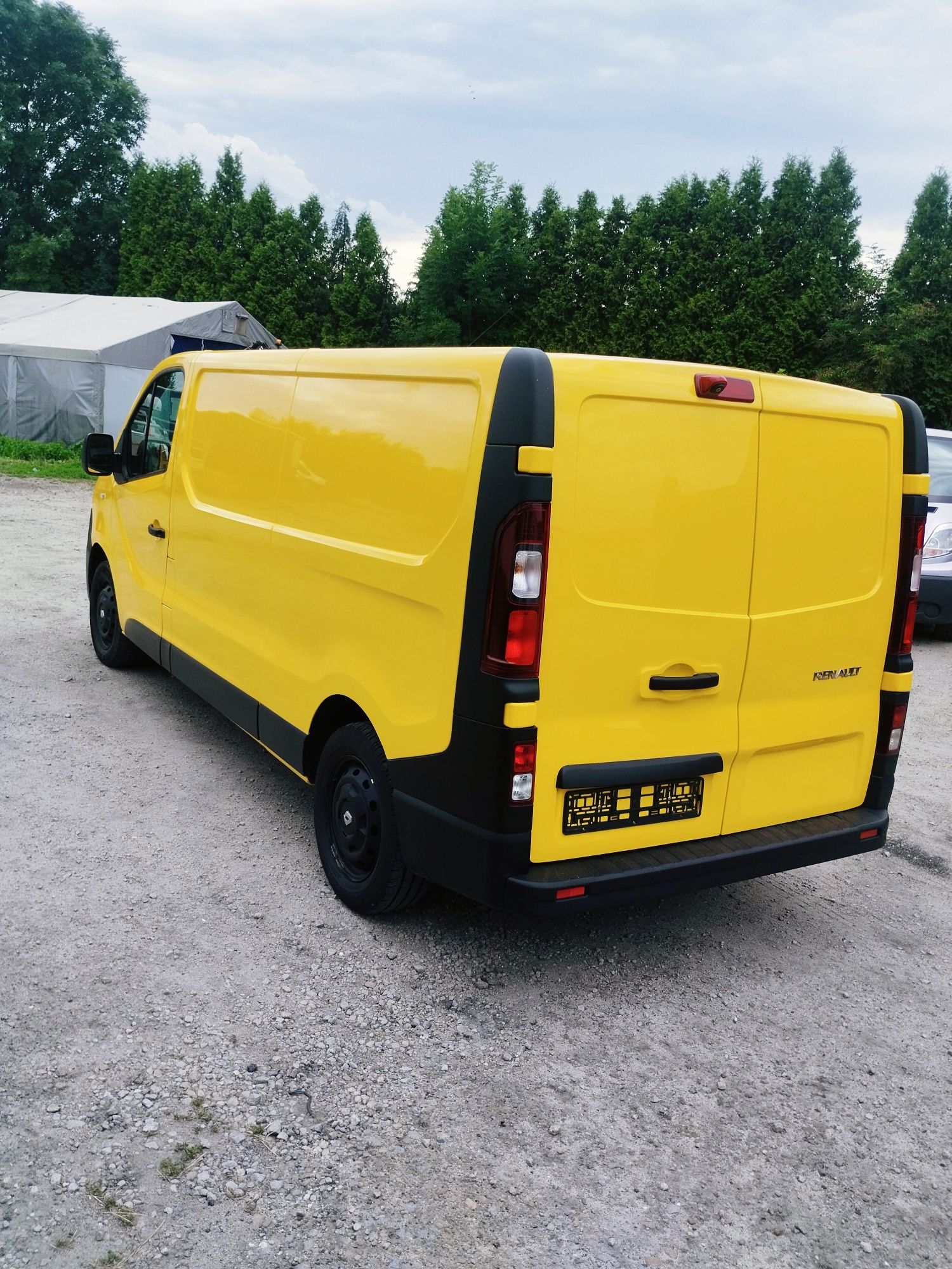 Renault Trafic 1.6 dci long L2H1 2018r fv23 zamiana Durango
