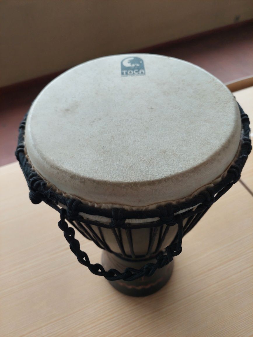 Jambé (bongo) usado