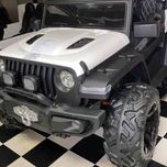 Auto na akumulator HC8988 4x4