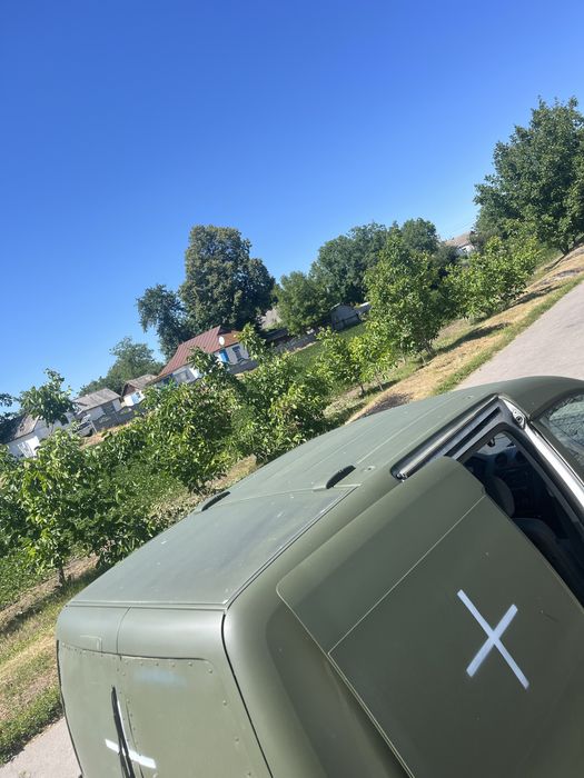 Продам для військових Caddy б/у