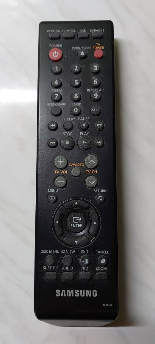 DVD-плеер Samsung DVD-1080PK.