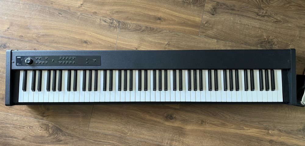 Korg D1 Цифрове піаніно