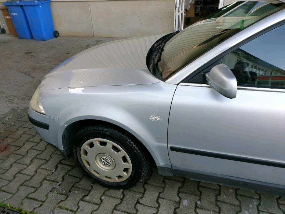 BŁOTNIKI nowe OCYNK VW passat B5 FL 00-05 LD7W D7W R+L konserwacja