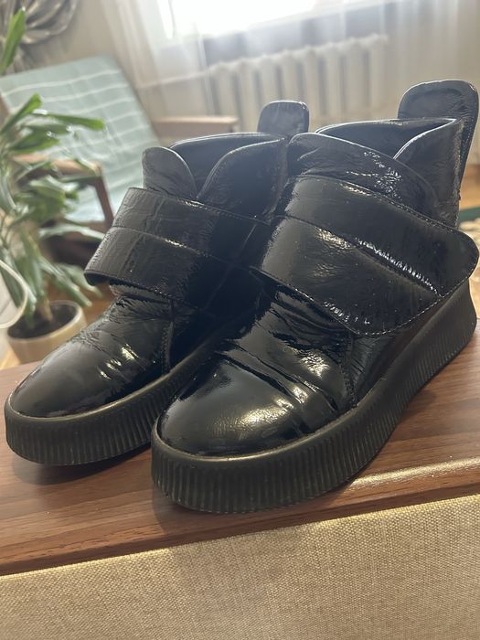 Черевички жіночі шкіра