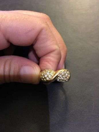Anel banho ouro com cristais