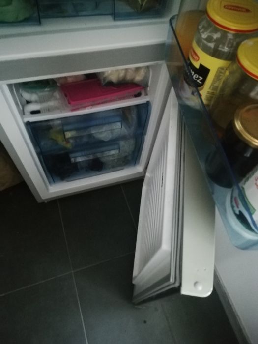 Sprawna w 100% lodówka