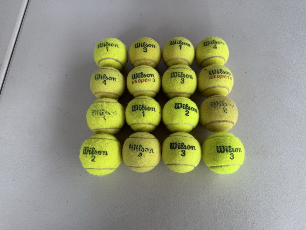 Тенісний мʼяч Wilson Babolat Head Danlop в чудовому стані