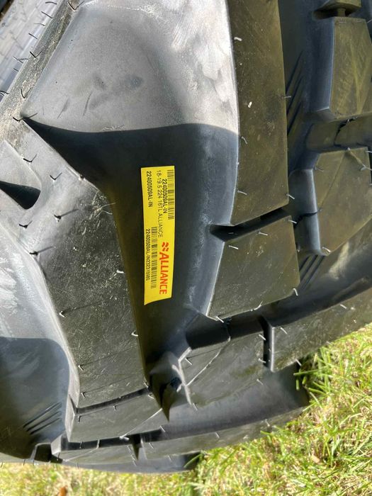 Opony 18-19.5 ALLIANCE 224 16PR 160B TL - NOWE