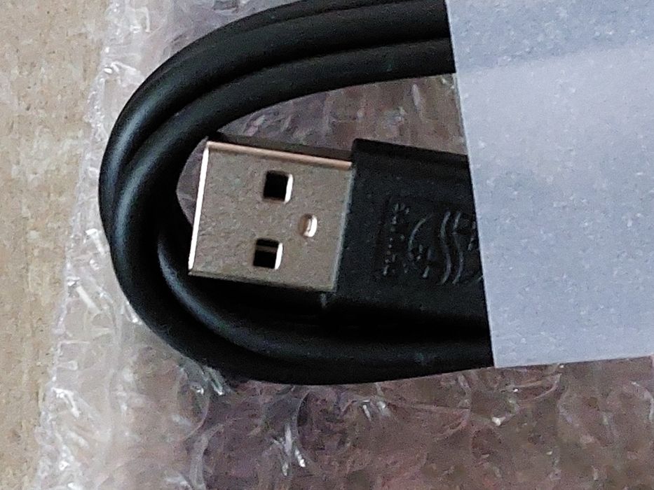Новий USB - кабель для заряджання тримерів та бритв Philips Norelco