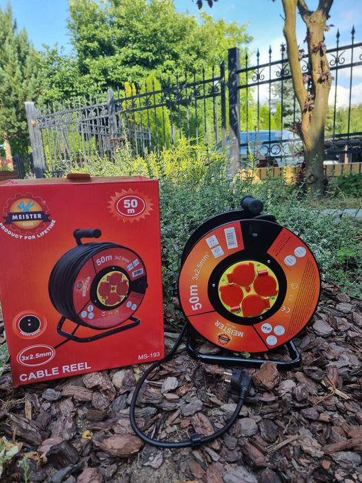 Przedłużacz 50m plastikowy