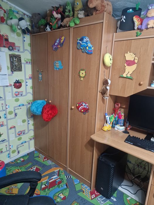 Sprzedam meblościankę młodzieżowe używaną stan bdb