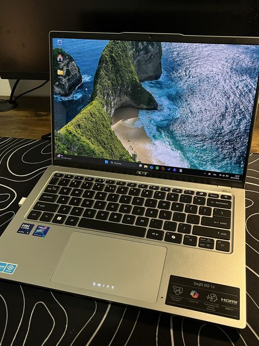 Acer Swift Go Ultra 5 125H/16GB/512/Win11 OLED 17 miesiecy gwarancja!