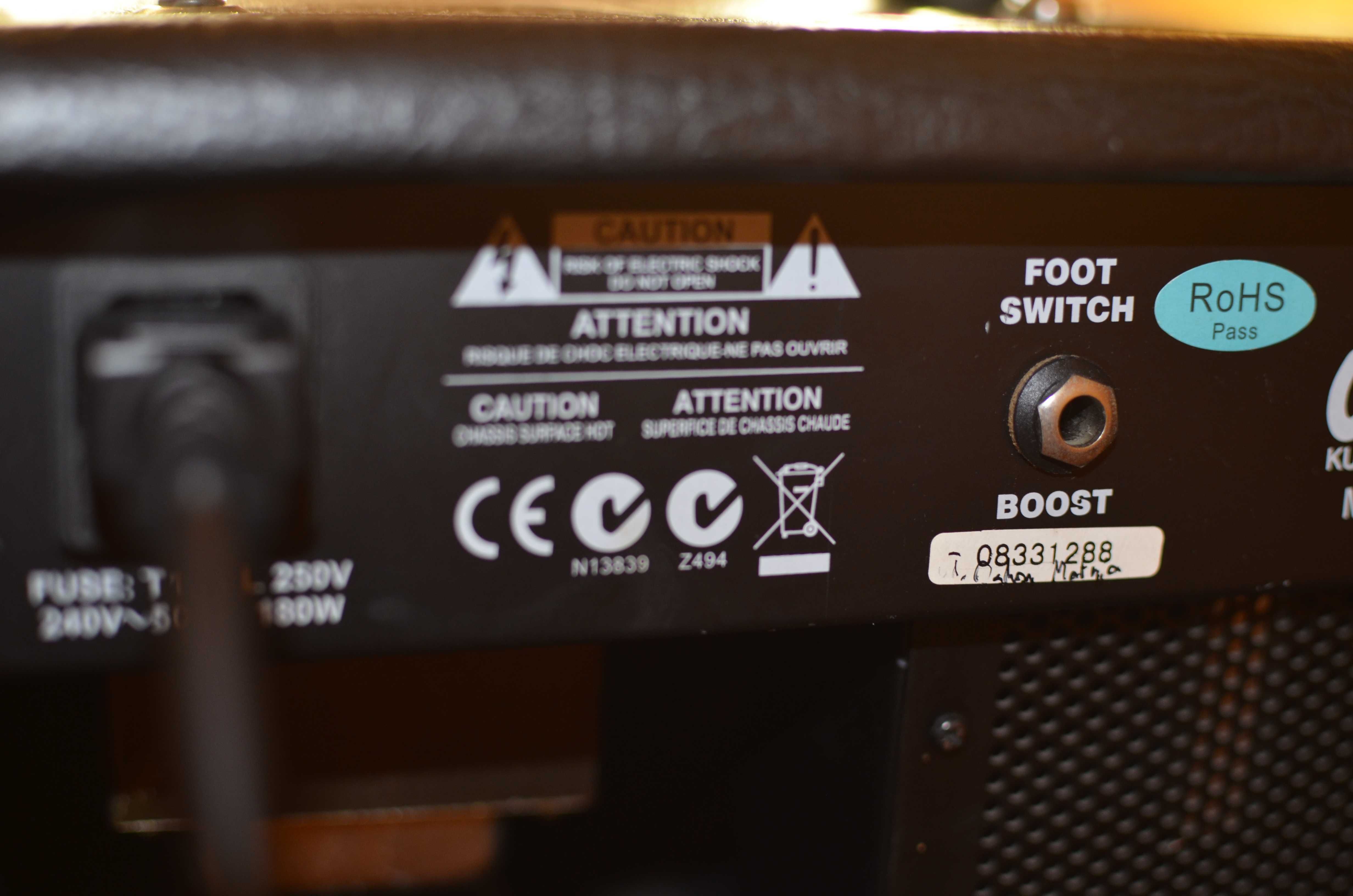 Wzmacniacz gitarowy lampowy Kustom DEFENDER 112 50w Combo