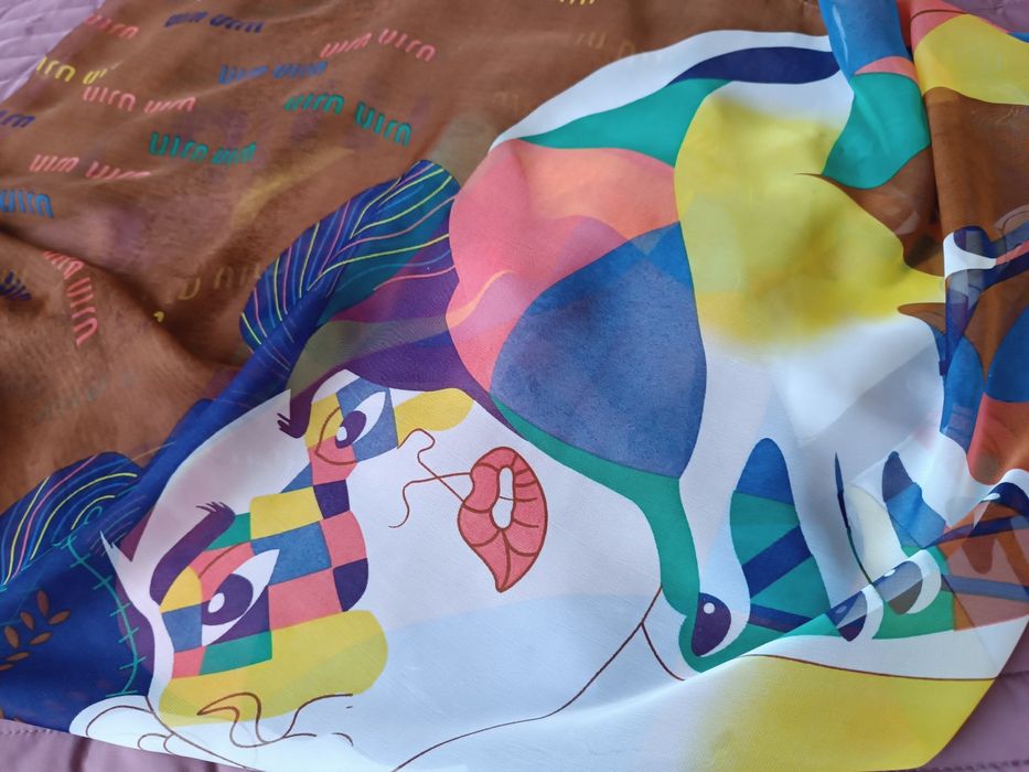 Miu Miu szal 170/73 cm