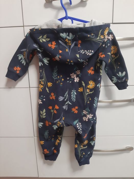 Человек Carter's в хорошем состоянии.