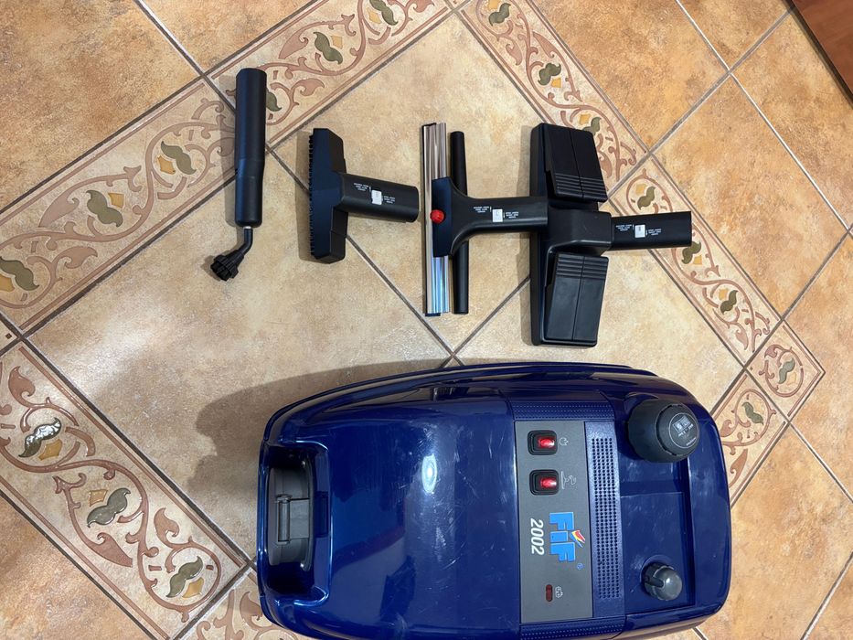 Odkurzacz parowy FIF