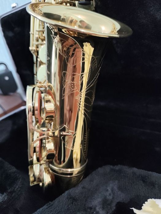 Продам Саксофон  альт, Maxtone by french engineer