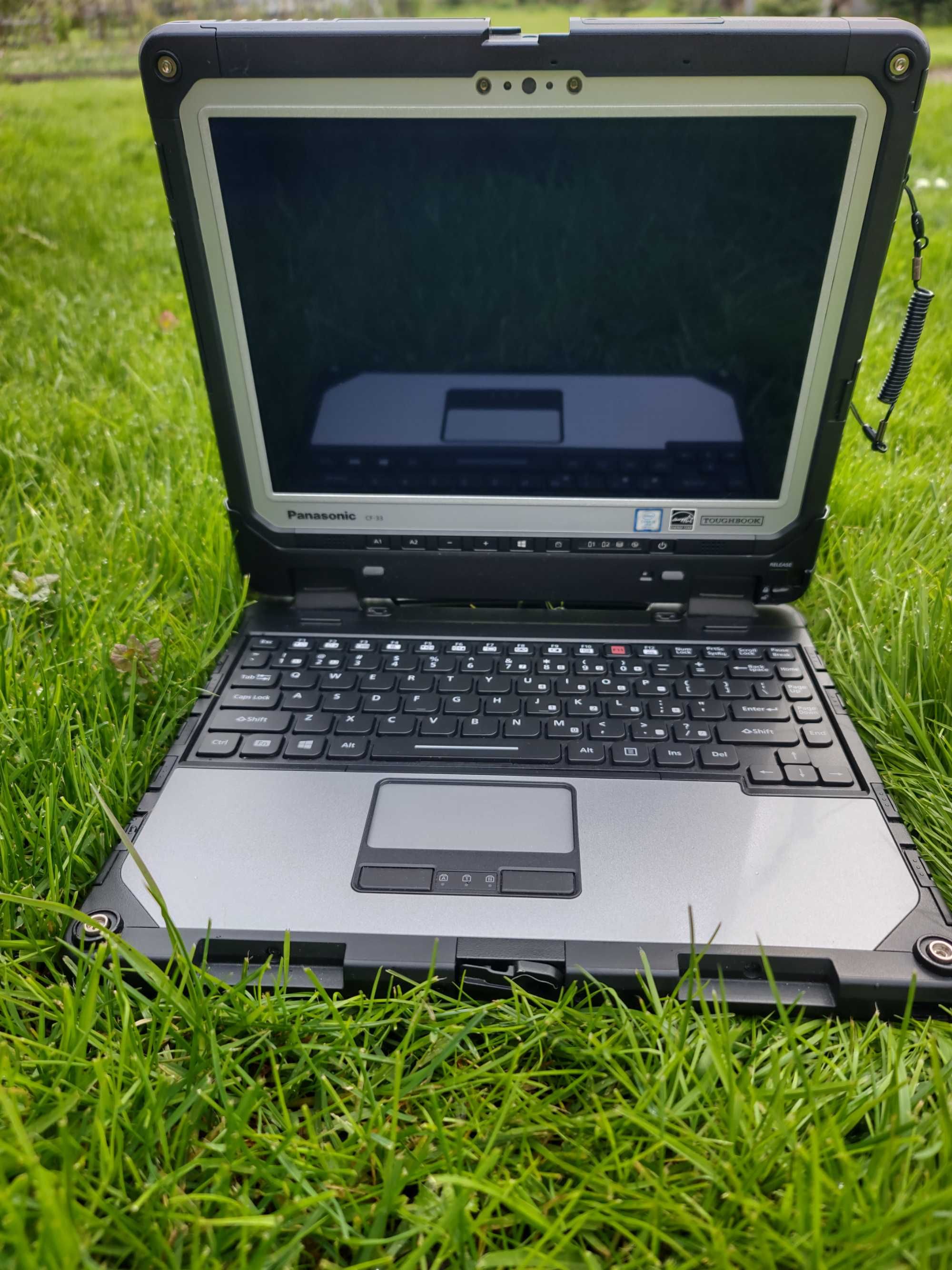 Panasonic ToughBook CF-33 ноутбук і5/ 256/16  посилена батарея