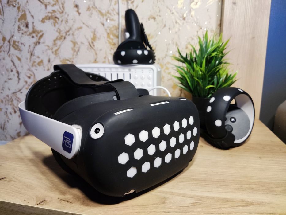 Oculus Quest 2 128Gb + акумулятор кріплення !!!