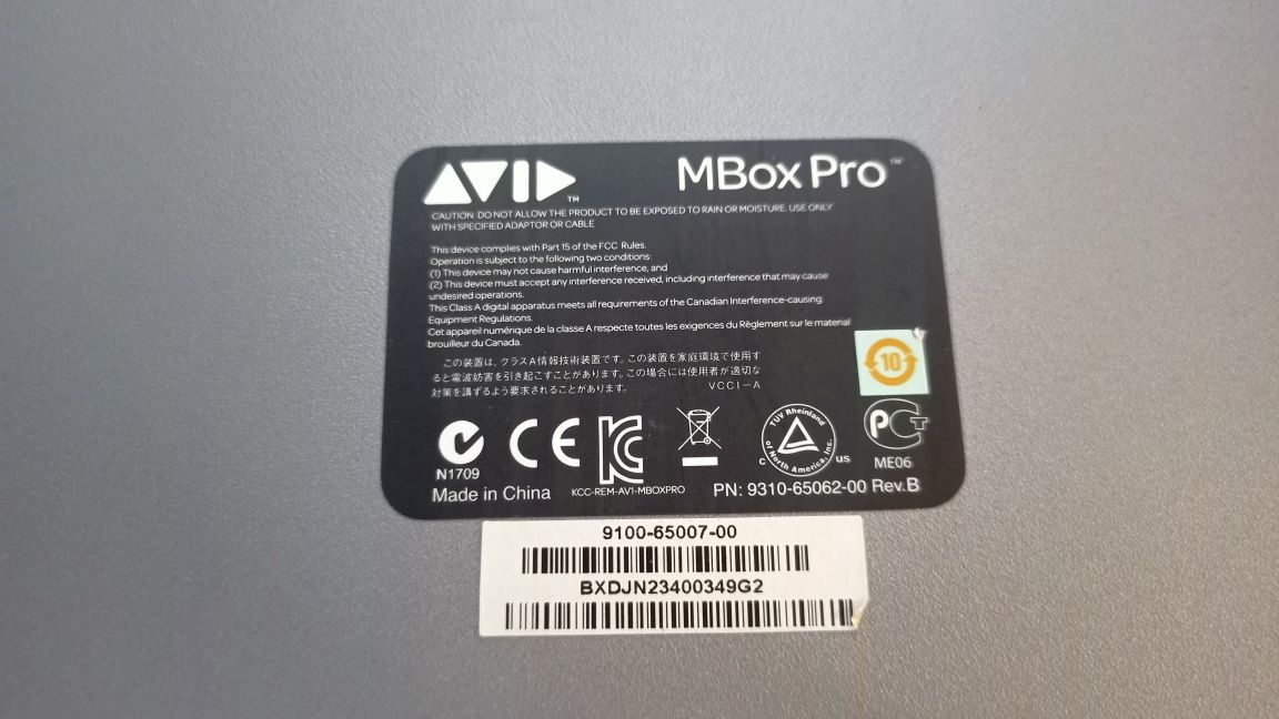 Аудіоінтерфейс Avid Mbox 3 PRO + кабель + Pci-E to firewire