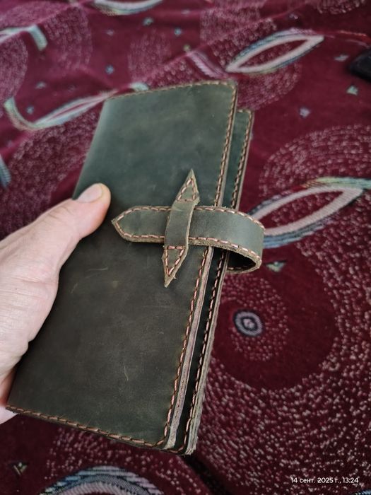 Кожаные женские кошельки,ручной работы