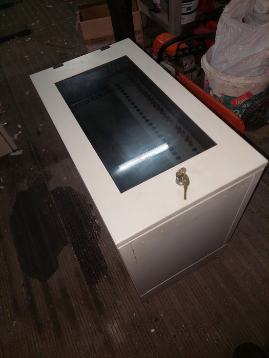 Szafa rack 19 wisząca