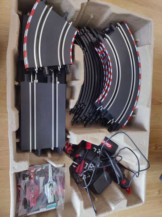 Tor UP TO SPEED GO 8,9m 1/43 Carrera 62549