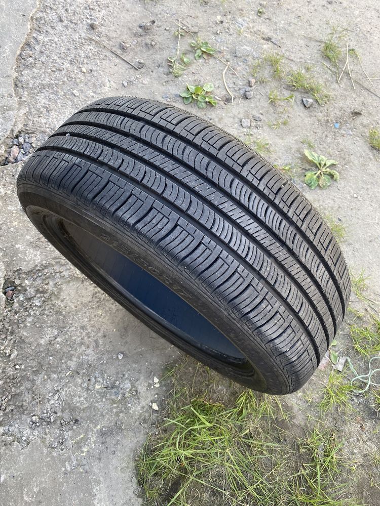 Nexen 215/50/r17