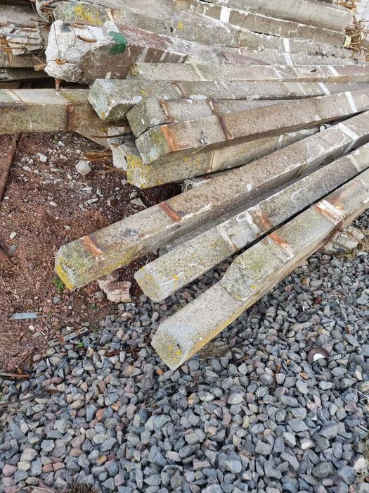 Sprzedam betonowe słupy