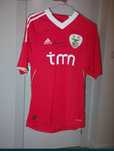 Camisola Oficial Autografada pelo Eusébio em 2012