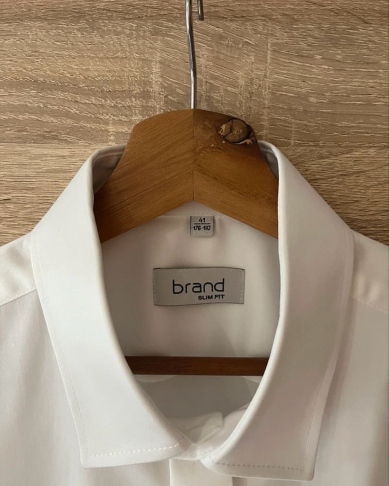 Biała koszula slim fit 41/176-182 – idealna do garnituru, nowa