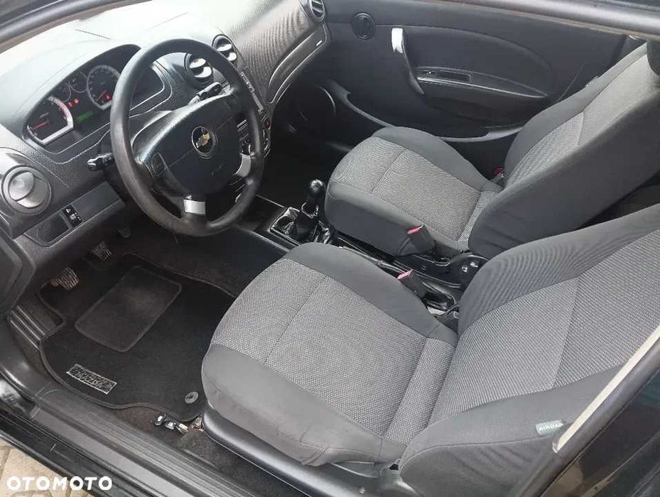 Chevrolet Aveo 1.2 16V Base