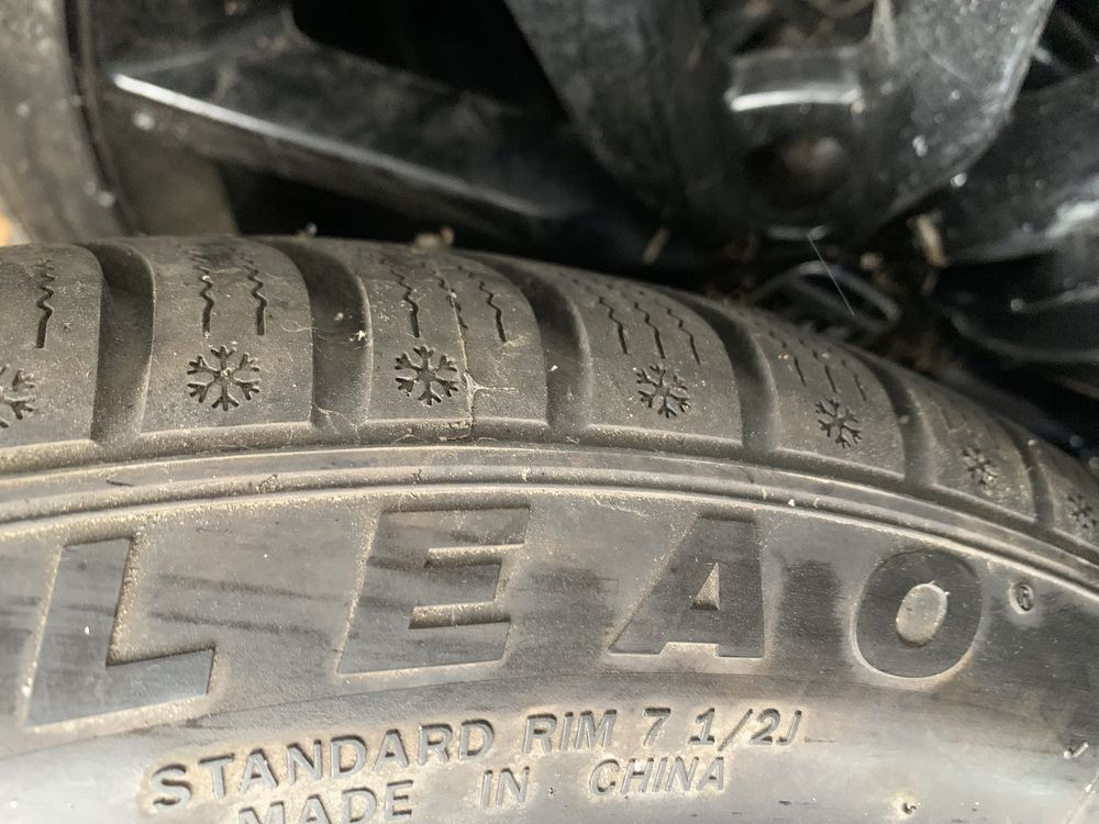 Honda Cvic x lift - koła zima 17  8mm