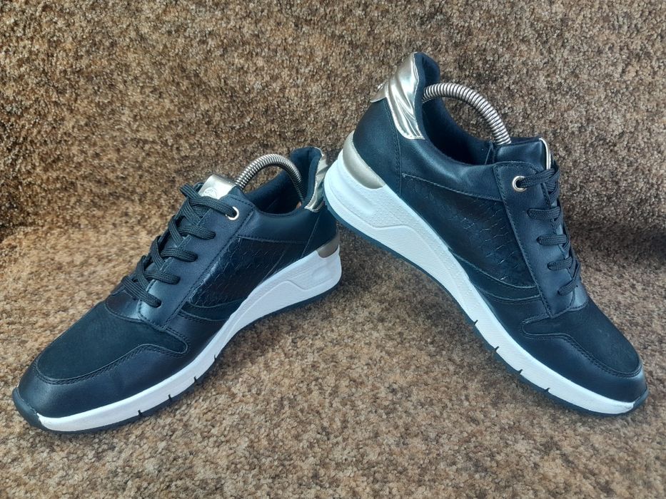 Кросівки жіночі шкіряні Tamaris 41 розмір.