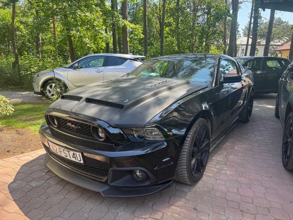 Maska Ford V generacja Mustang GT500 Cervini Duraflex