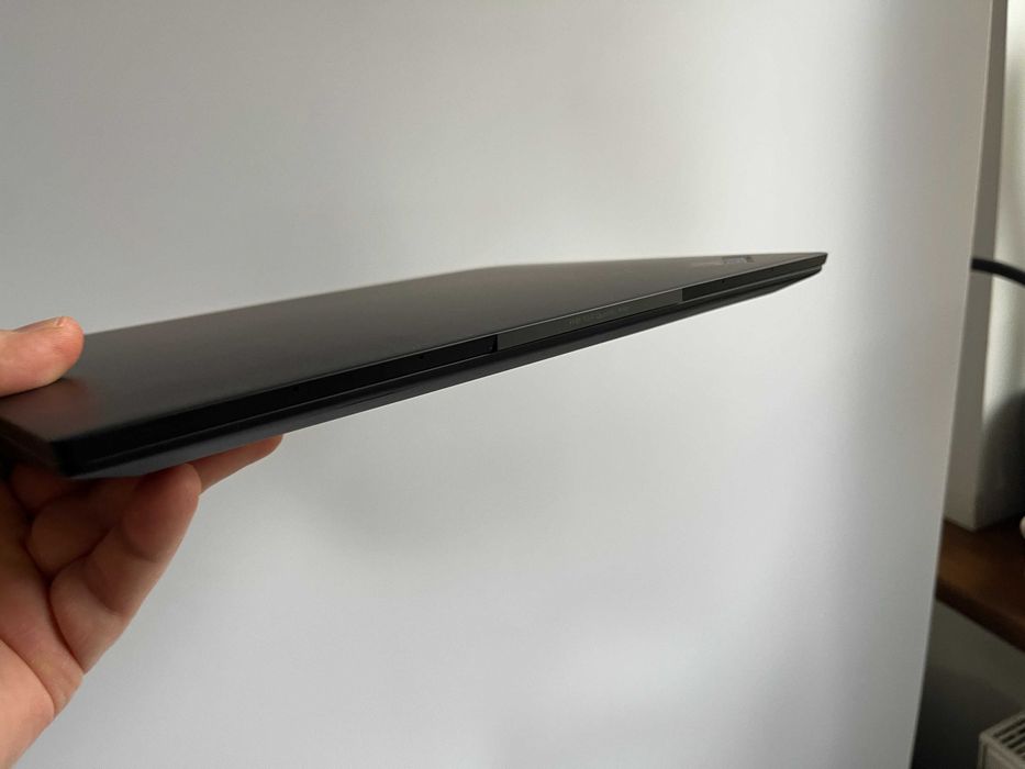 Lenovo ThinkPad X1 Carbon Gen 11 i7-1355U 32GB 512 SSD OLED W11P FV 23