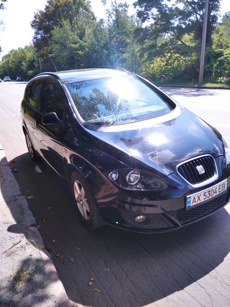 Seat altea xl  1,6 TdI  2013