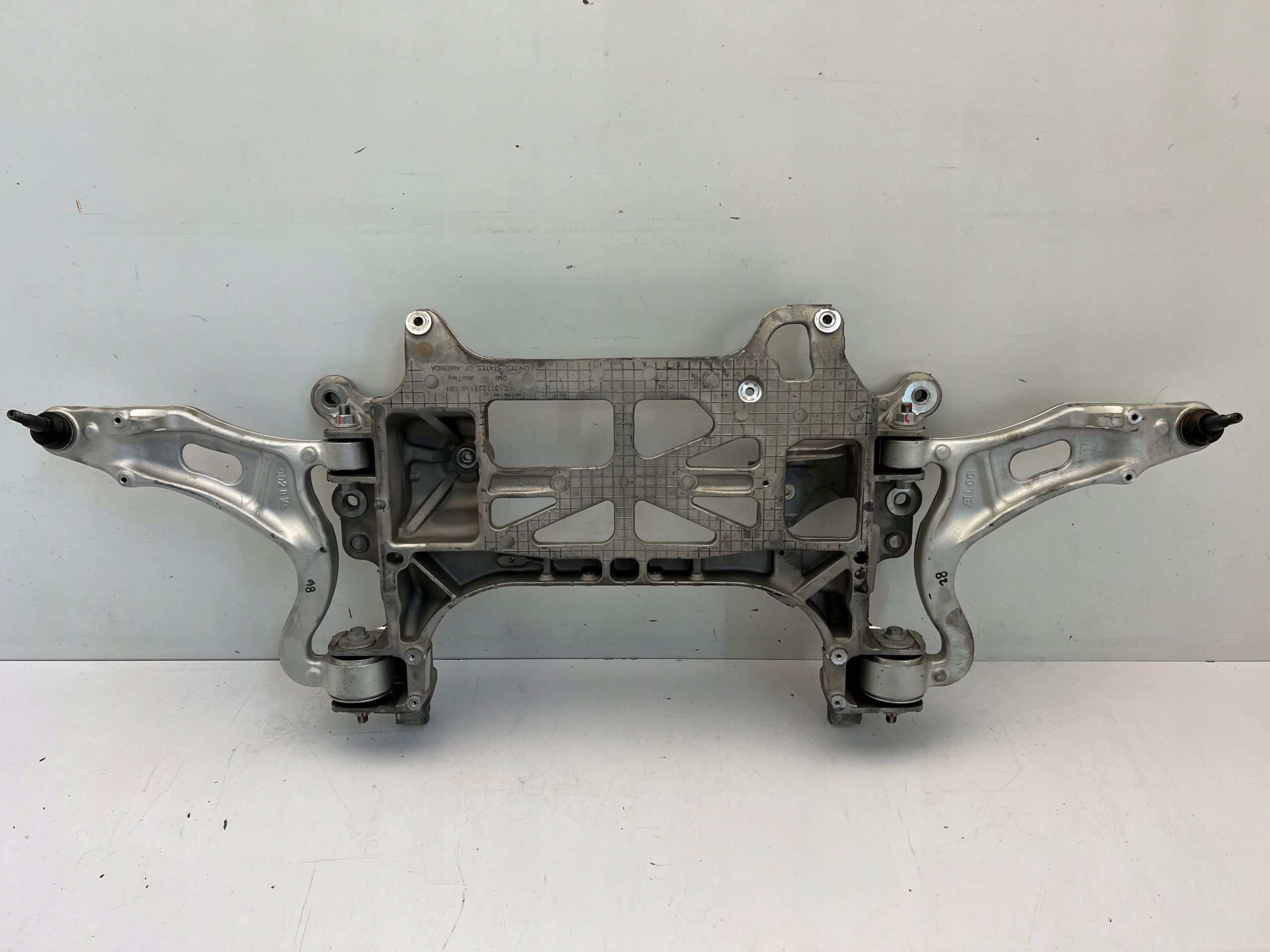 Fisker Karma ława Sanki Silnika Engine Support Subframe oryginał…