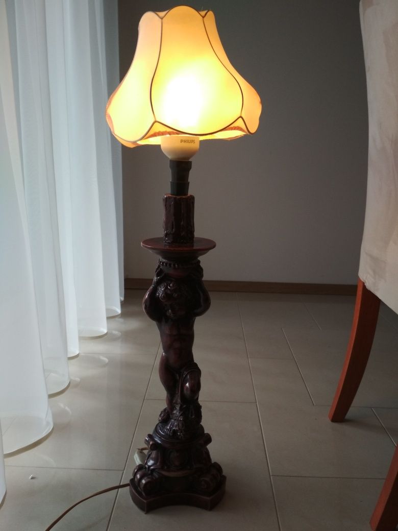 Lampa stojąca sprawna